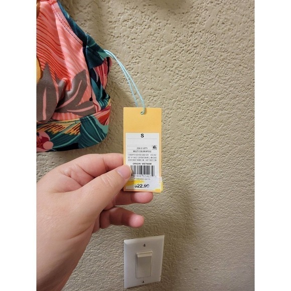 NWT Kona Sol Tropical Print Swim Top Size Small - Picture 3 of 4